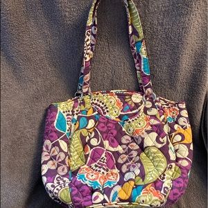 Vera Bradley handbag. Glenna In Plum Crazy